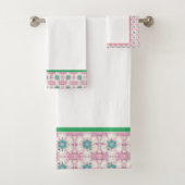 Groene Bloemen Wit Eenvoudig Geen Zoom var 1 Bad Handdoek (Insitu)