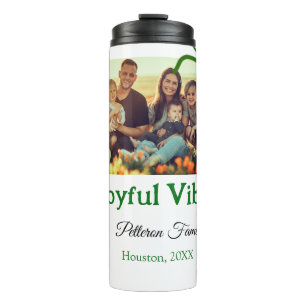 Groene boog vreugdevolle Vibes voeg familiefoto na Thermosbeker