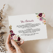 Groene bordeaux bloemenbruiloft details invoegen K Kaart