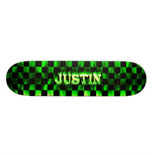 Groene brand- en vlammenvormgeving van Justin skat Skateboard
