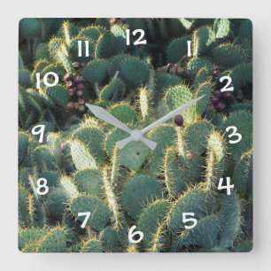 Groene cactussen vierkante klok