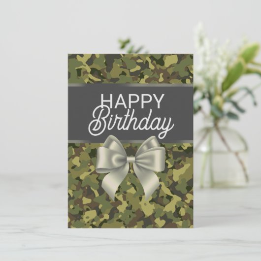 Groene Camo & Bow Happy Birthday Kaart (Staand voorkant)