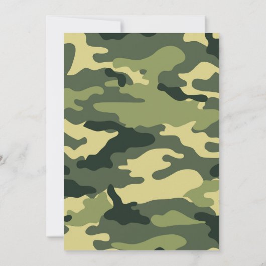 Groene Camo met lichtroze Birthday Party nodigt ui Kaart (Achterkant)