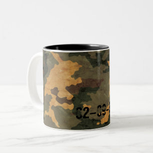 Groene camouflagepatroon vintage 2020 tweekleurige koffiemok