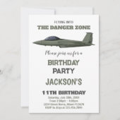 Groene Dark Fighter Jet Verjaardag Uitnodigingen (Voorkant)
