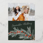 Groene dennen Kerstwinter foto bruiloft Folie Uitnodiging (Achterkant)