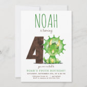 Groene Dinosaurus Vierde Verjaardag Uitnodiging (Voorkant)