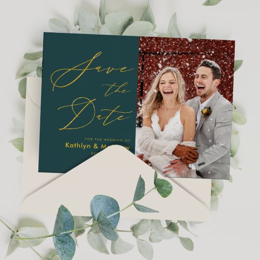 Groene Elegant Gold Script Modern sparen de Datum Aankondigingskaart