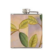 Groene en gele bladeren op zonnescherm heupfles (Achterkant)