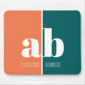 Groene en Oranje minimalistische monogramnaam en - Muismat (Voorkant)