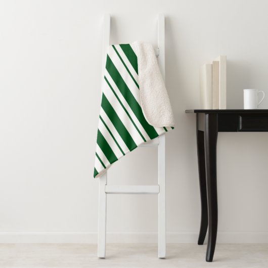 Groene en witte Candy Cane Stripes Sherpa Deken (In situ)