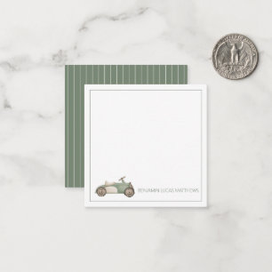 Groene en witte vintage speelgoedauto gepersonalis notitiekaartje