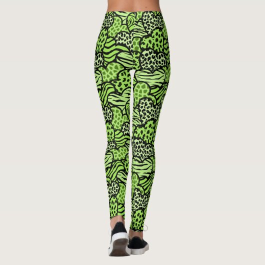 Groene en zwarte meisjesachtige dierenprint harten leggings (Achterkant)