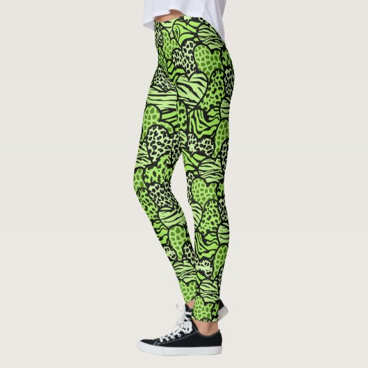 Groene en zwarte meisjesachtige dierenprint harten leggings (Links)