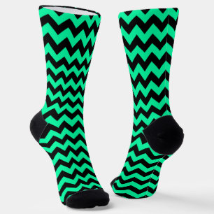 Groene en zwarte strijkjes sokken
