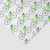 Groene fiets op witboek tissuepapier (Detail)