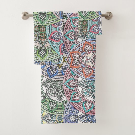 Groene gele blauwe roze paislebloemen bad handdoek (Insitu)