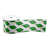 Groene gradatie caps op wit lint (Spoel)