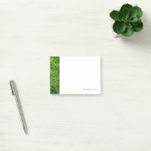 Groene grastextuur van een voetbalveld post-it® notes (Kantoor)