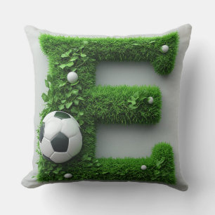 Groene Grastopiary met Letter E en Voetbal Kussen