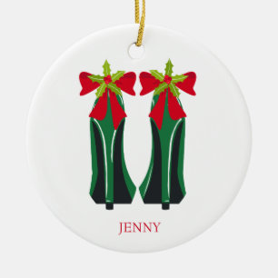 Groene hoge hakken met kerststrikken keramisch ornament