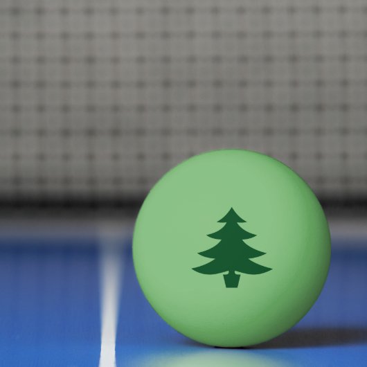 Groene kerstboomvorm op groen pingpongballen (Net)