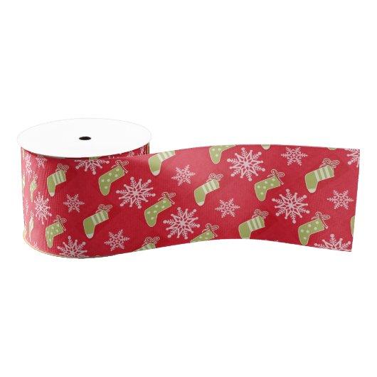 Groene kerstkousen en Snowflakes Red Grosgrain Lint (Spoel)