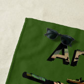 Groene Khaki Army Tank, Beach Towel Strandlaken (In situ)