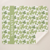 Groene Klaverblad St Patrick Day Aangepaste naam Sherpa Deken (Voorkant (horizontaal))