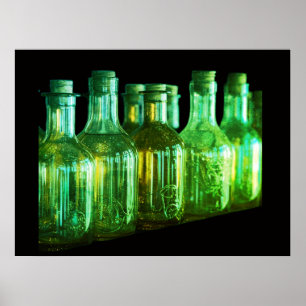 Groene Kleurige Retro Glas Gekorkte Flessen aan ee Poster