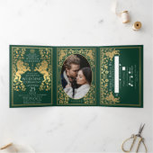 Groene Koninklijke Middeleeuwse Leeuw Bruiloft Tri Drieluik Uitnodiging (Binnen)