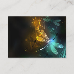 Groene lichtgevende libel vlucht contactkaartje