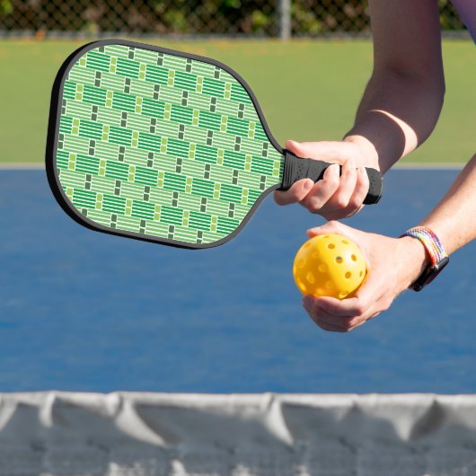 Groene lijnen en dozen pickleball paddle (Insitu)