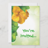 Groene Luau Hibiscus Hawaii Uitnodigingen (Achterkant)