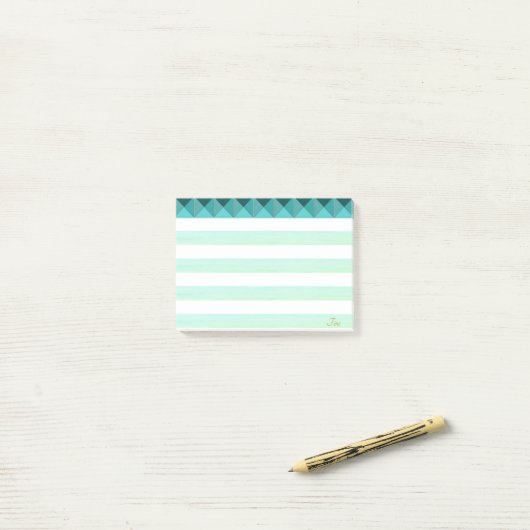 Groene Munt Pyramide Shapes & Stripes Post-it® Notes (Op bureau)