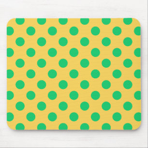 Groene polka-stippen op geel muismat