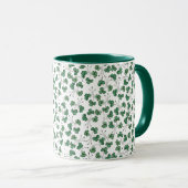 Groene Shamrocks op White Ringer Mok (Voorkant rechts)