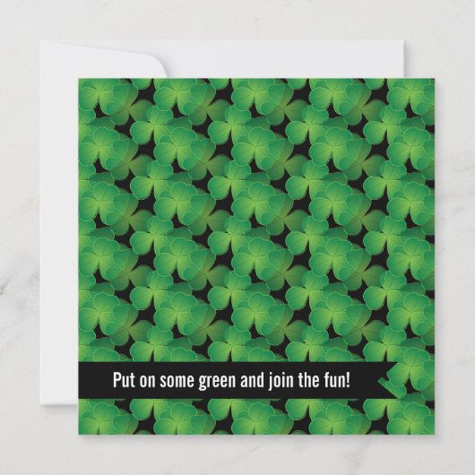 Groene Shamrocks op zwart, St. Patrick's Day Party Kaart (Achterkant)