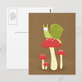 Groene slak op rode gespikkelde paddenstoelen briefkaart (Voorkant / Achterkant)