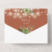 Groene Slingerlichtjes Terracotta Bruiloft All In One Uitnodiging (Achterkant)