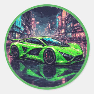Groene sportwagen op regenachtige neonstraat ronde sticker