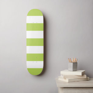 Groene strepen, witte strepen, gestreept patroon skateboard