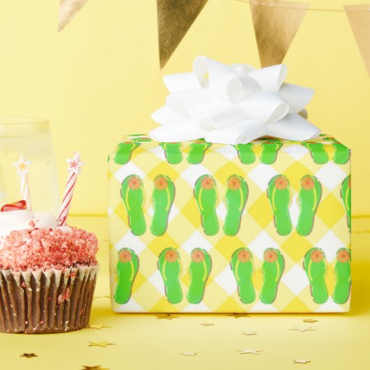 Groene Teenslippers op Gingham Cadeaupapier (Verjaardagsfeest)