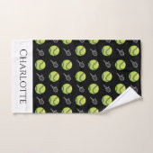 Groene Tennis Balls en Witte Rackets Actieve Sport Handdoek (Handdoek)