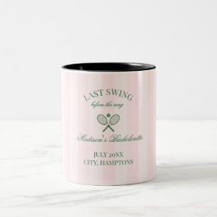 Groene tennisrackets roze gestreepte bruidsdouche tweekleurige koffiemok