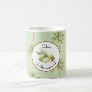 Groene Tropische Palmboom Plumeria Bloemen Limes Koffiemok