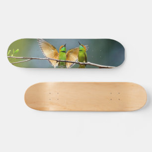 Groene Vogels Frolic in de Bomen Foto Skateboard