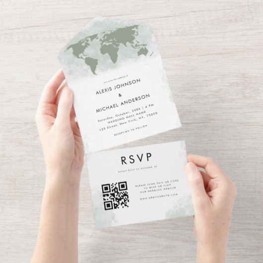 Groene Wereldkaart reisbestemming Moderne QR-code All In One Uitnodiging (Afscheurbaar)