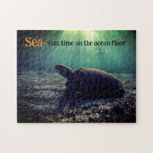 Groene zeeen schildpad op de oceaanbodem legpuzzel