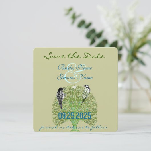 Groene Zwirl Love Tree Weddenschap Save The Date (Staand voorkant)